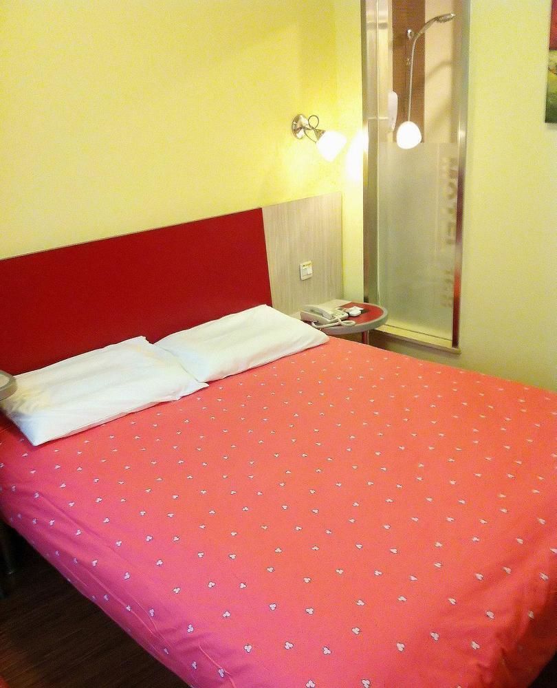 Home Inn Hotel Guiyang Fushui Middle Road Luaran gambar
